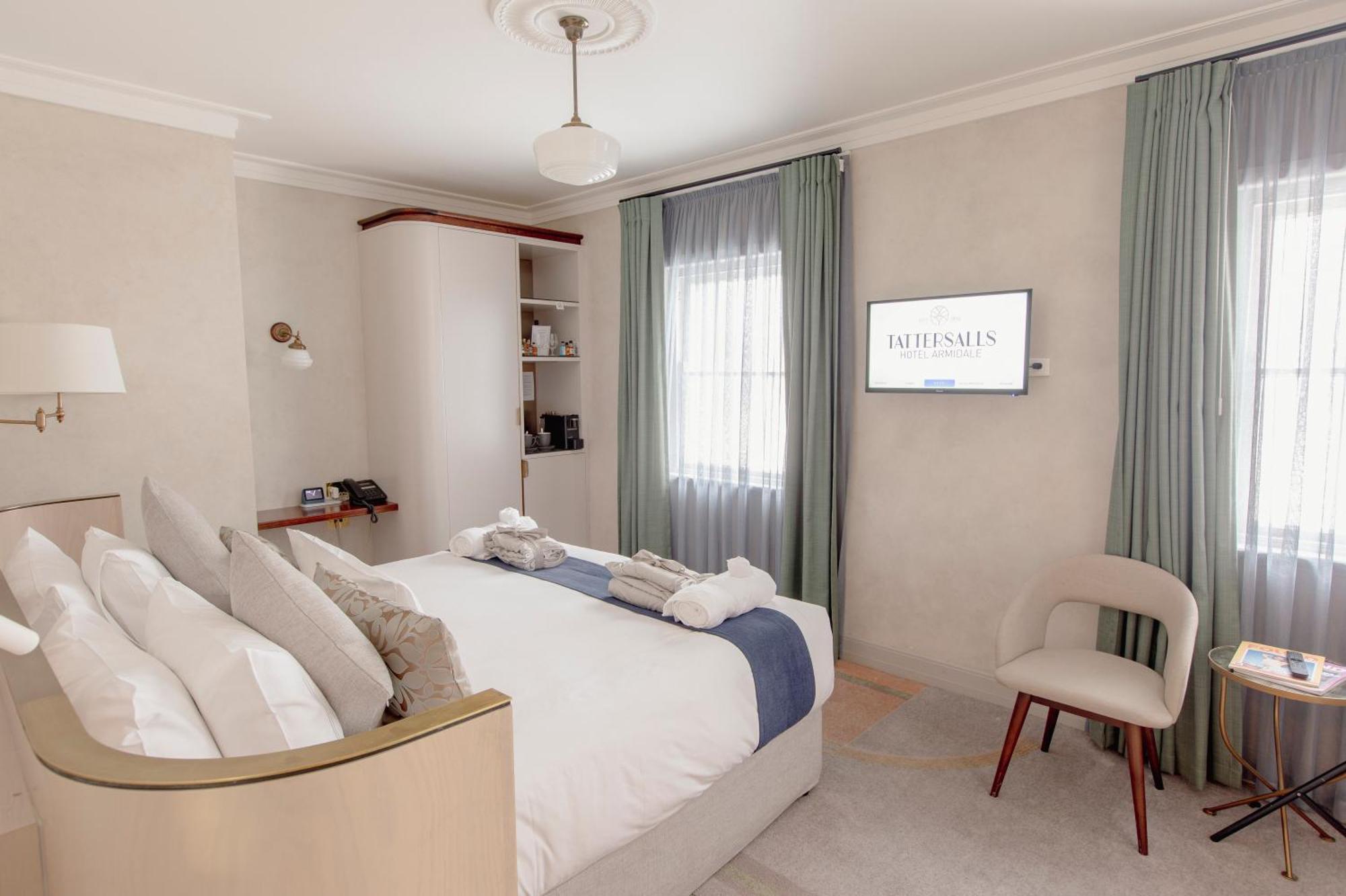 Tattersalls Hotel Армидейл Экстерьер фото