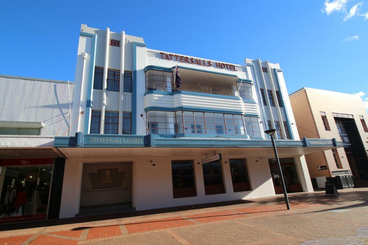 Tattersalls Hotel Армидейл Экстерьер фото